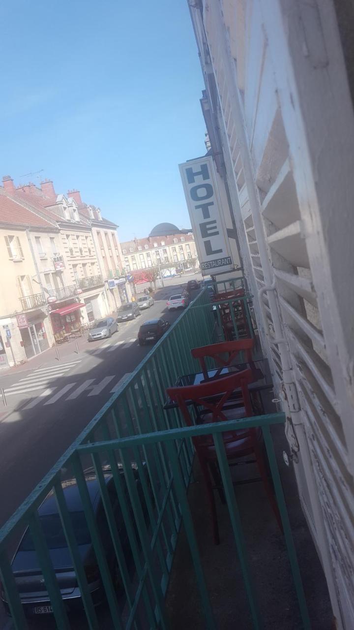 Hotel De La Cloche Sp Реймс Экстерьер фото